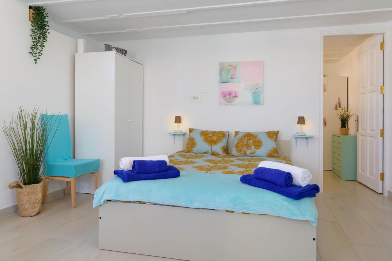 Villa Siroi, Puerto Del Carmen, Heated Pool, 10Mn From The Sea بويرتو ذيل كارمين المظهر الخارجي الصورة